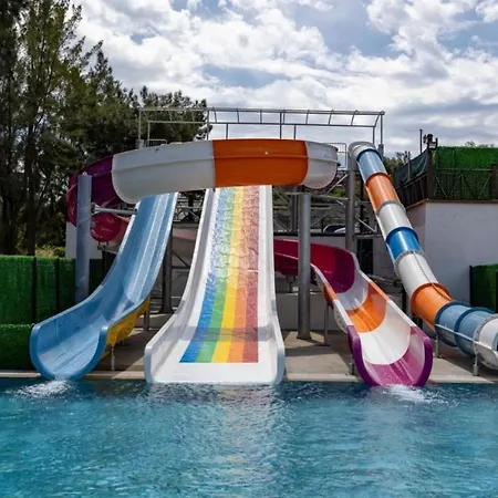 Lander Luxury Apartment, 5 Star Hotel, Διαμέρισμα *